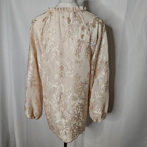 Soft Surroundings Small Floral Embroidered Jacquard Blouse Ivory Semi Sheer EUC! - Picture 3 of 12